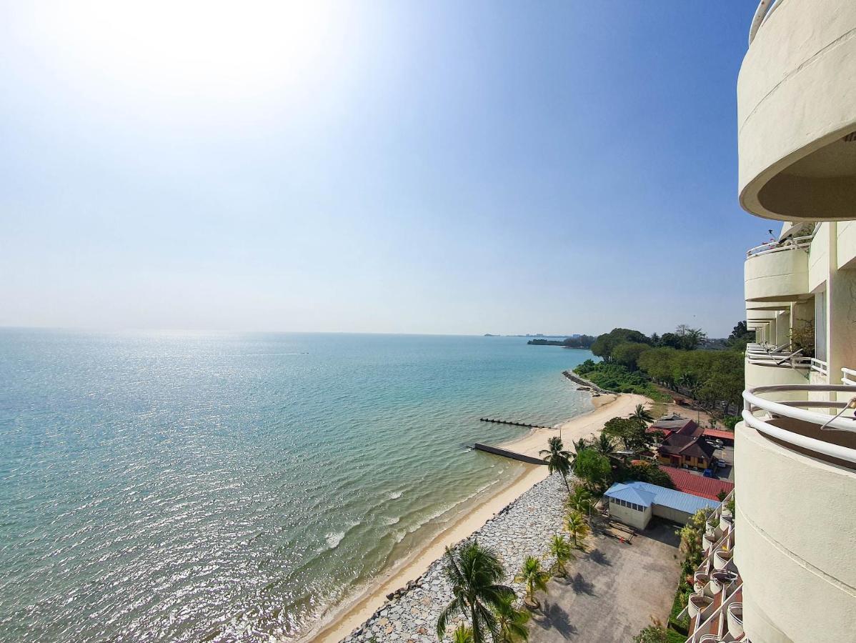 'Newly Refurbished' 'Sunny Seaview' At Regency With 2 Carpark By Shine Stay Порт-Диксон Экстерьер фото