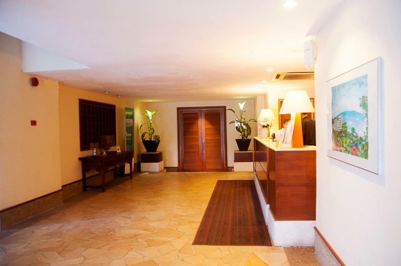'Newly Refurbished' 'Sunny Seaview' At Regency With 2 Carpark By Shine Stay Порт-Диксон Экстерьер фото